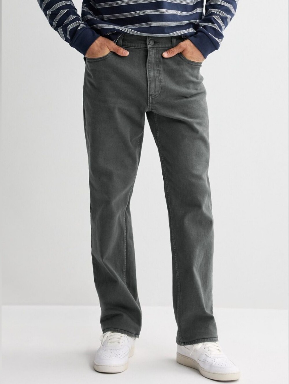 Lot Of 6 Pairs Of Sonoma Flex-Wear Straight Fit Pants 32x30